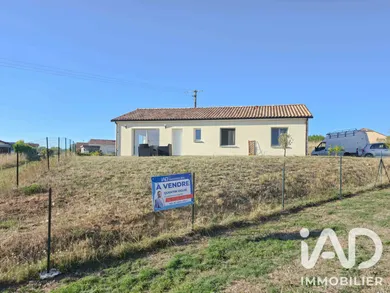 Maison à Saint-Santin (12300)
