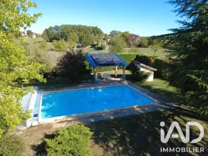 Park home in Saint-Félix (46100)
