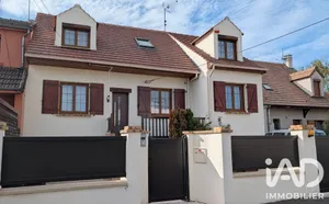 Maison à Sainte-Geneviève-des-Bois (91700)
