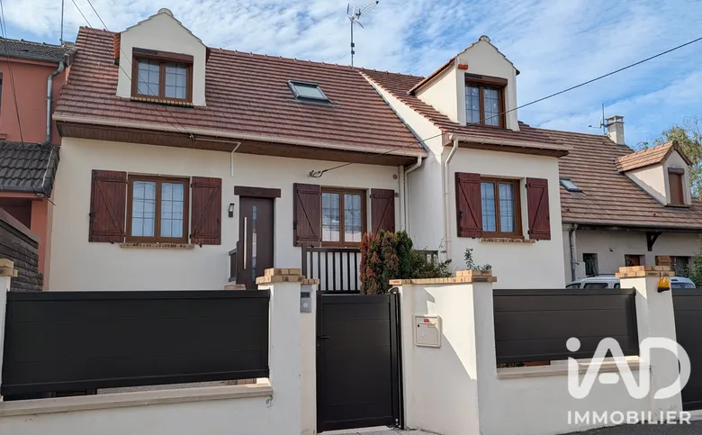 Maison 7 pièces 120 m² · à Sainte-Geneviève-des-Bois · 120 m² · 399 000 €