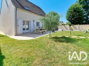 Maison traditionnelle à Gretz-Armainvilliers (77220)