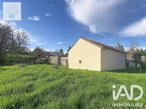 Maison à Saint-Pierre-le-Moûtier (58240)