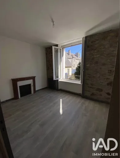 Appartement à Fougères (35300)