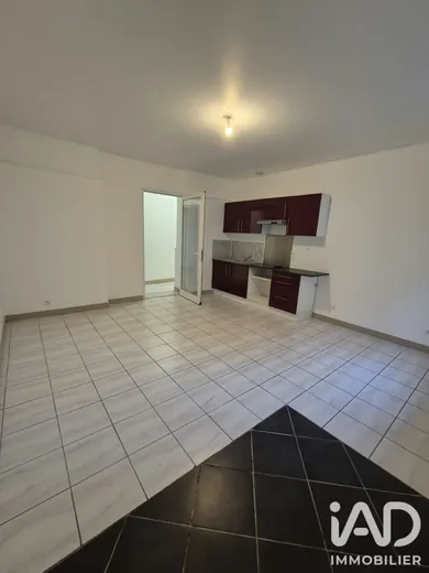 Appartement à Lafrançaise (82130)