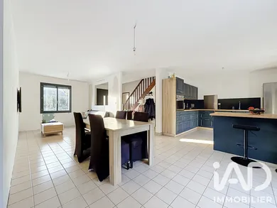 Maison traditionnelle à La Chapelle-sur-Erdre (44240)