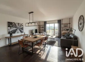 Apartment in Saint-Denis (93200)