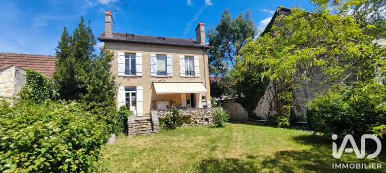Maison 8 pièces 156 m² · à Perthes · 156 m² · 395 000 €