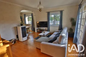 Maison traditionnelle à Cannes-Écluse (77130)