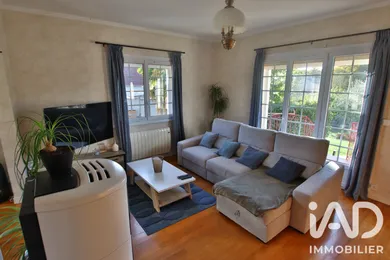 Maison traditionnelle à Cannes-Écluse (77130)