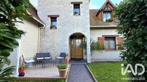 Maison à Saint-Étienne-du-Rouvray (76800)