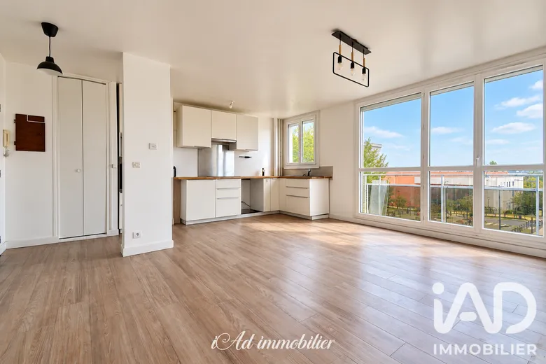 Appartement 3 pièces 58 m² · à Fontenay-le-Fleury · 58,3 m² · 169 000 €