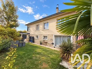 Maison à ESBLY (77450)