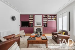 Apartment in Paris (75005)
