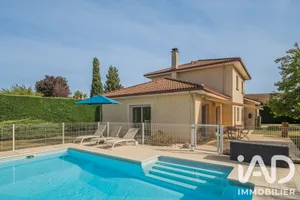 Maison à Voiron (38500)