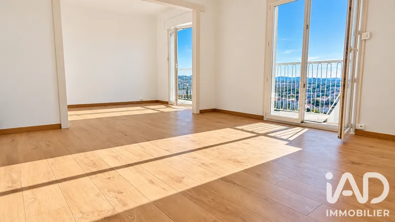 Appartement 4 pièces 79 m² · à Alès · 78,9 m² · 125 000 €