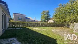 Village house in Courcôme (16700)