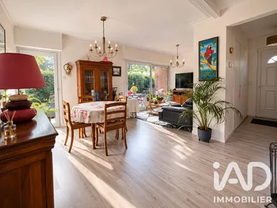 Maison à Verneuil-sur-Seine (78480)