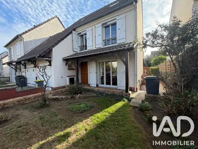 Maison à Longjumeau (91160)