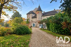 Château à Pagney (39350)