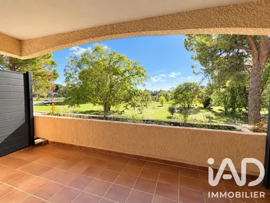 Appartement à Trans-en-Provence (83720)