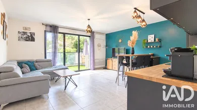 Appartement à La Penne-sur-Huveaune (13821)