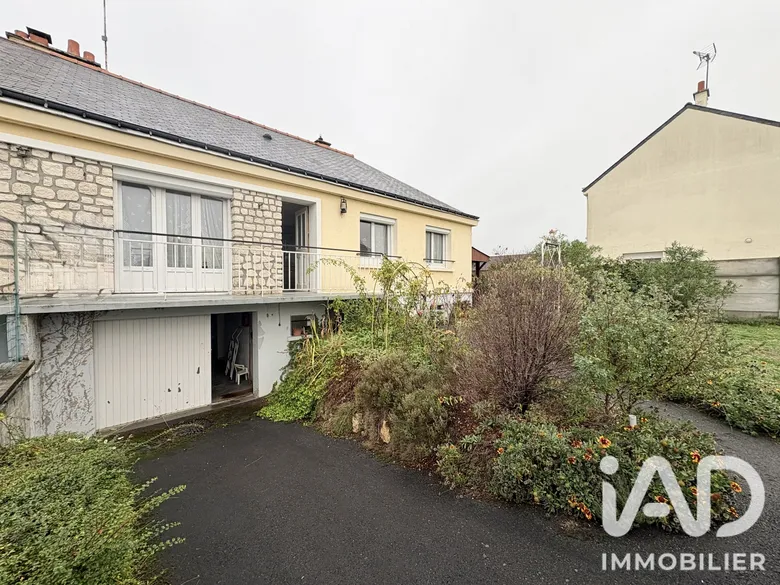 Maison 6 pièces 109 m² · à Bellevigne-les-Châteaux · 109 m² · 141 500 €
