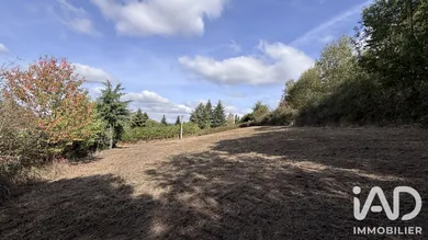 Terrain à bâtir à Le Chambon-Feugerolles (42500)