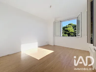 Appartement à Toulon (83100)
