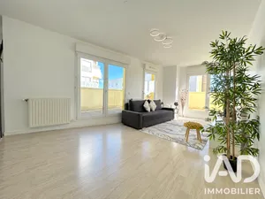 Appartement à Évry (91000)