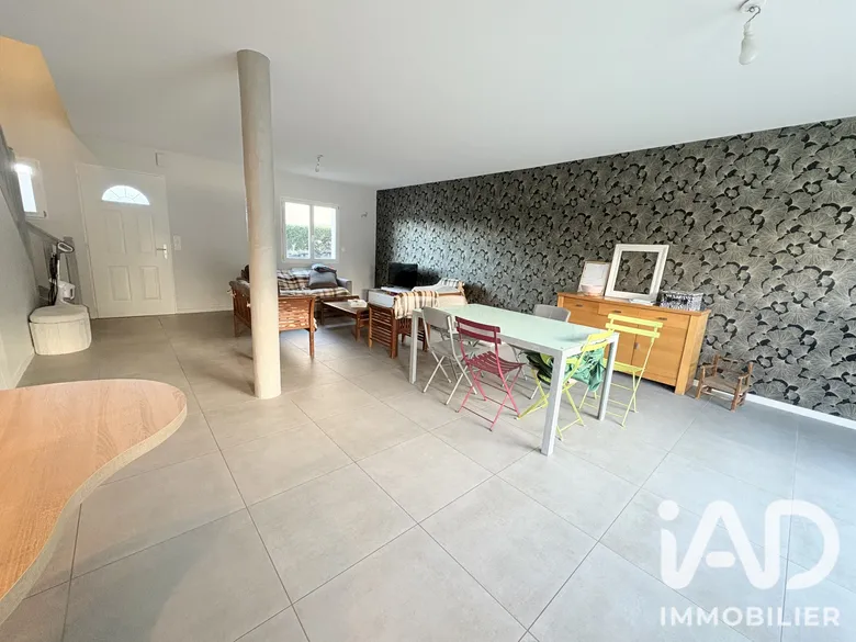 Maison 6 pièces 115 m² · à Vivy · 115 m² · 214 000 €