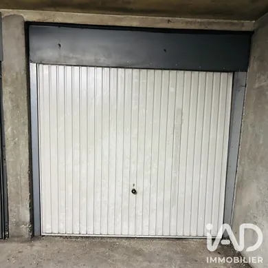 Garage à Paris (75013)