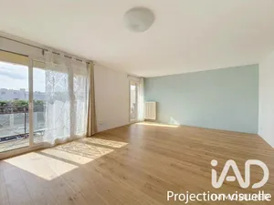 Apartment in Évry (91080)