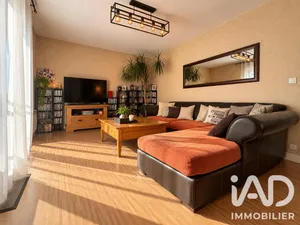 Apartment in Reims (51100)