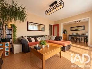 Apartment in Reims (51100)
