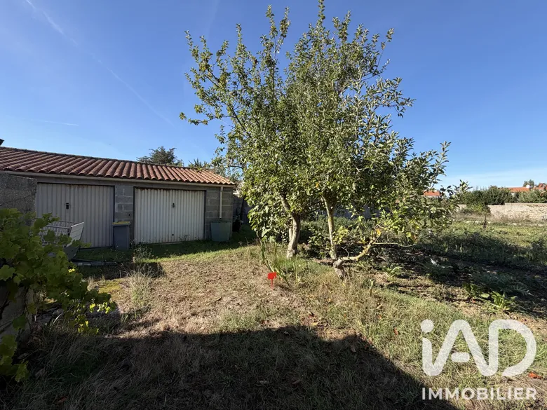Terrain 169 m² · aux Sables-d'Olonne · 169 m² · 126 000 €