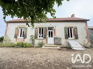 House in TRESNAY (58240)