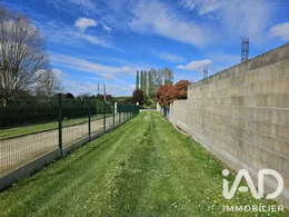 Terrain à bâtir à Rouvres (28260)