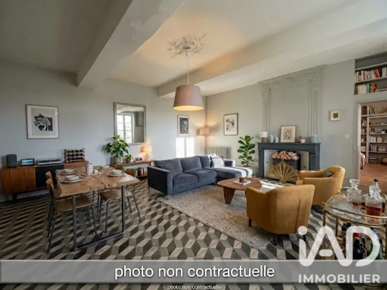 Maison 5 pièces 200 m² · à Brion-près-Thouet · 200 m² · 137 000 €