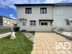 Townhouse in Bordeaux (33100)