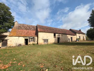 Ferme à Saint-Cyprien (24220)