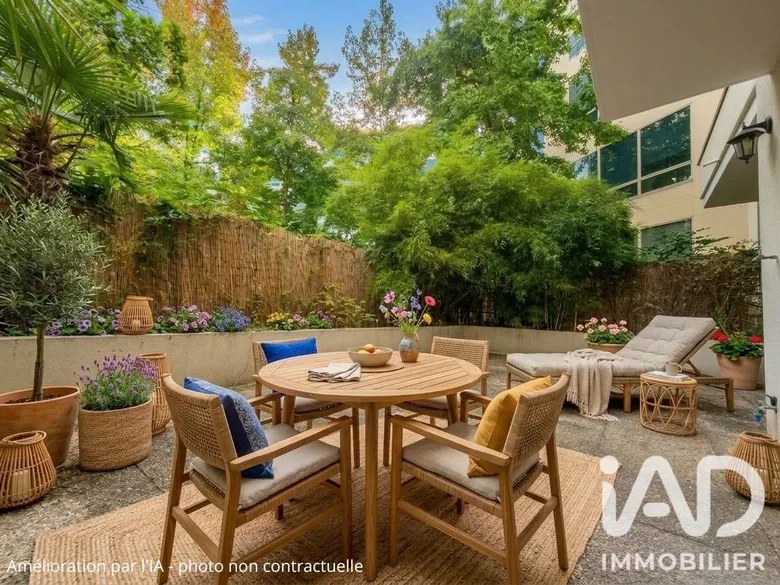 Appartement 3 pièces 74 m² · à Issy-les-Moulineaux · 74 m² · 529 000 €