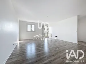 Duplex in Villepinte (93420)