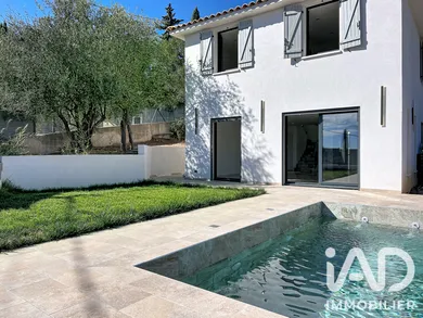 Maison à Toulon (83000)