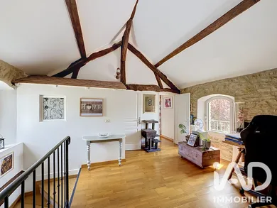 Maison traditionnelle à Andelu (78770)