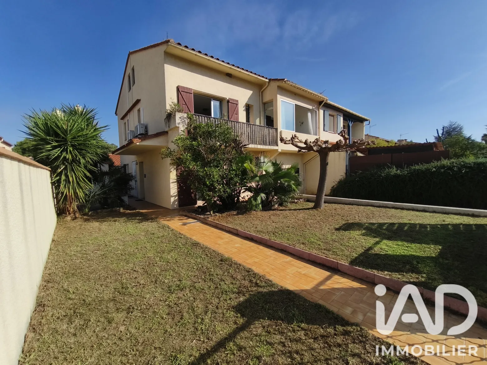 Vente maison à Saint-André (66690) : maison de ville 9 pièces 270 m² - 2137286 — 2