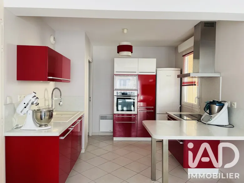 Appartement 2 pièces 54 m² · à Sainte-Savine · 54 m² · 109 000 €