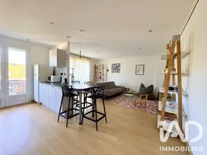 Apartment in Le Monastère (12000)