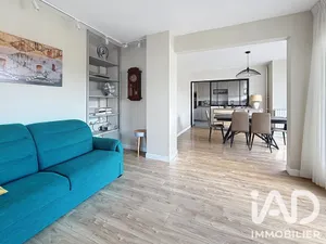 Apartment in Vaucresson (92420)