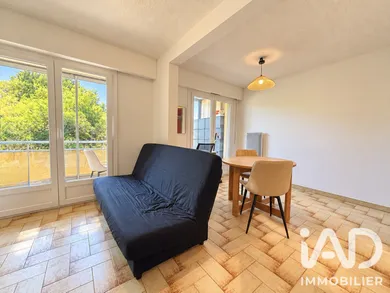 Apartment in Six-Fours-les-Plages (83140)