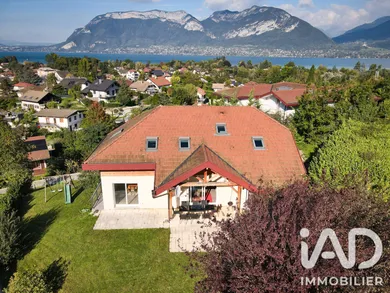 Maison traditionnelle à Sevrier (74320)